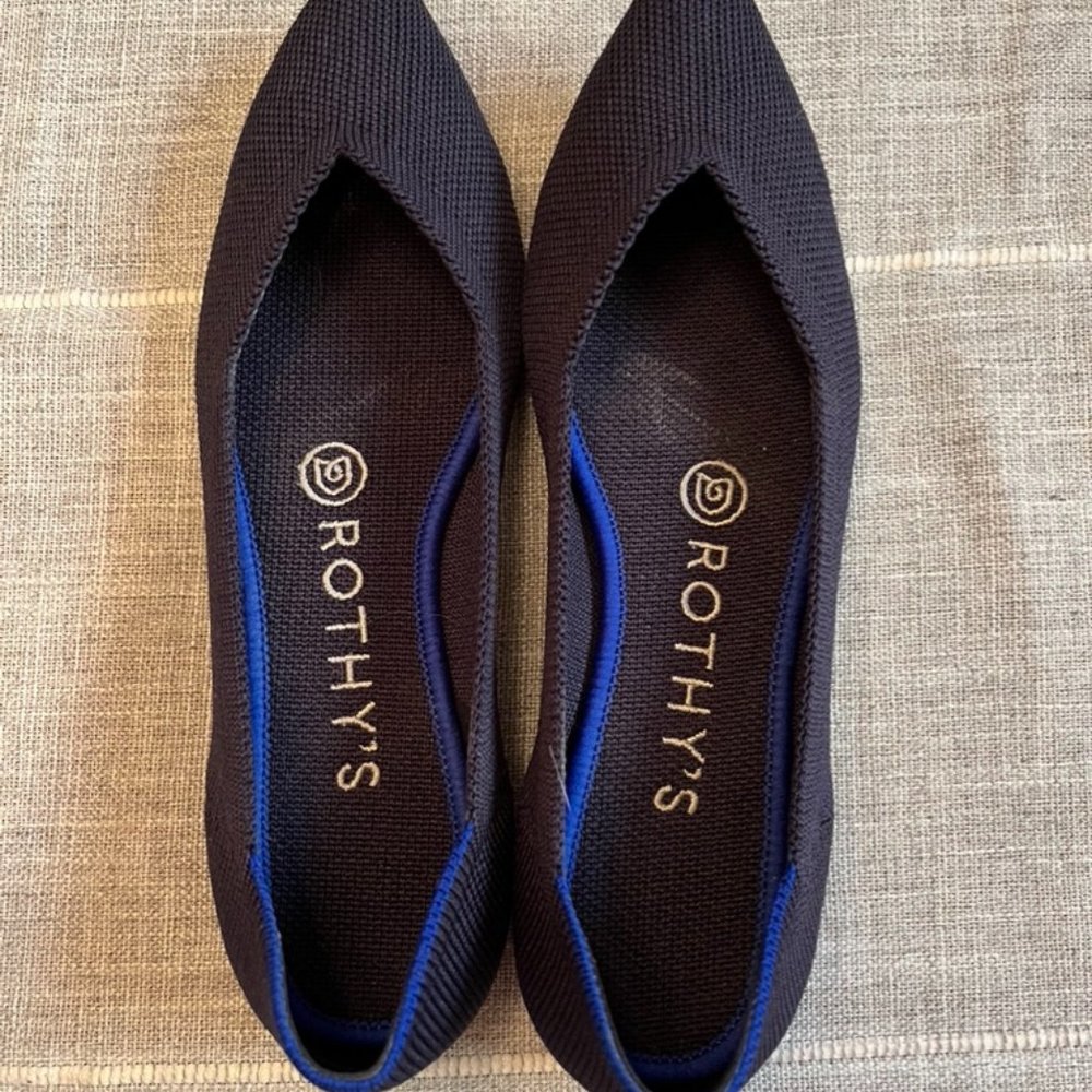 Rothy's size 6, dark blue. Amazing condition.